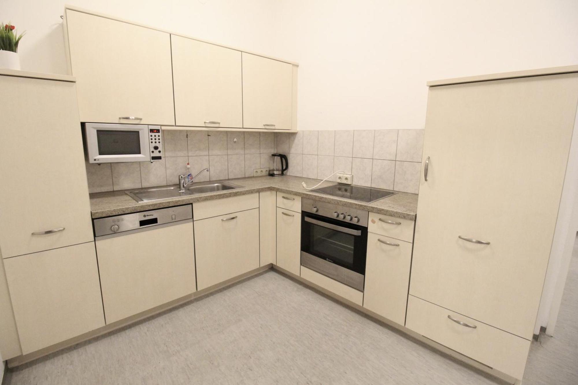 Zx Quad Room In Meidling Виена Екстериор снимка